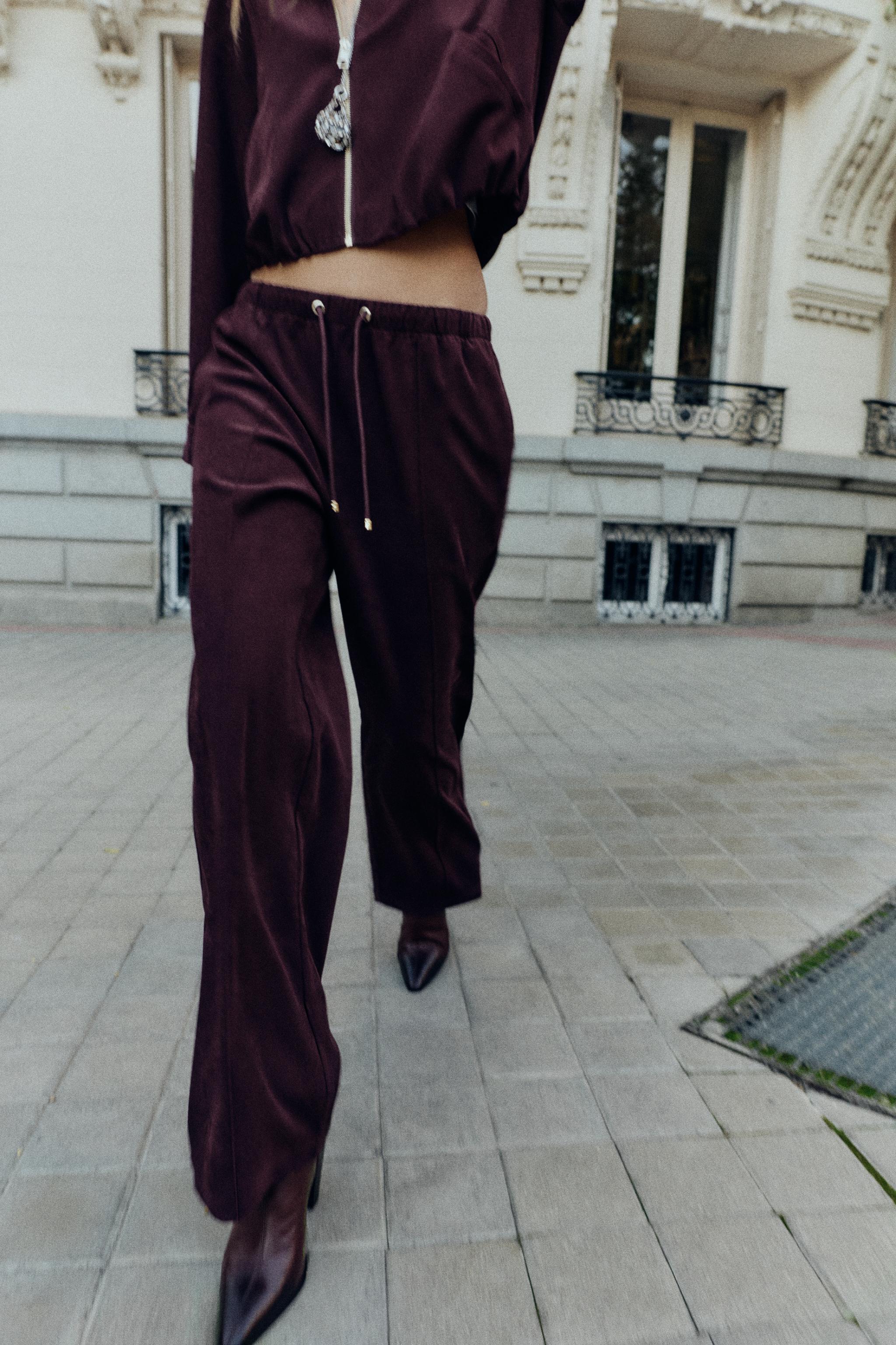 WIDE LEG ELASTIC WAIST PANTS